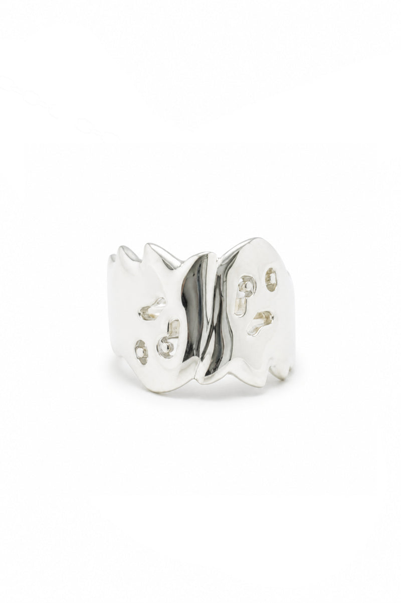Polyʼs Two Ghost Ring