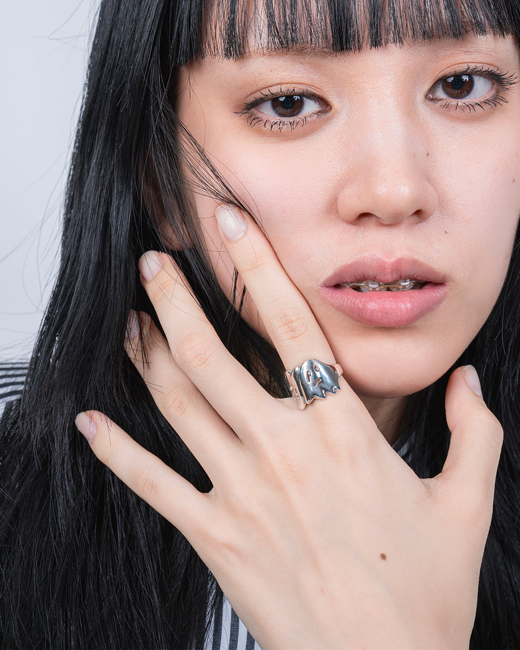 Polyʼs Two Ghost Ring